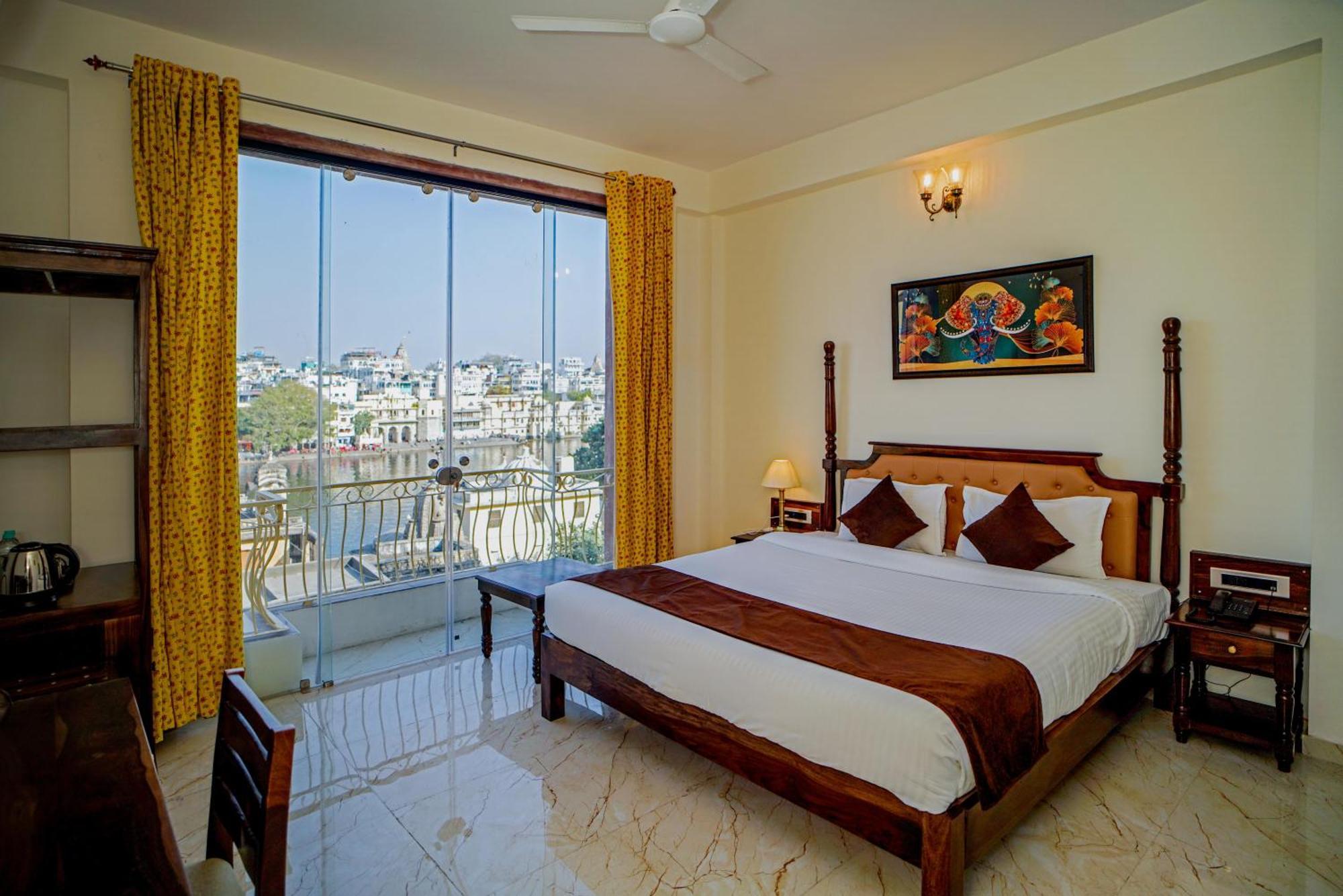 Dera Pichola- A Lake Facing Boutique Hotel Udaipur Kültér fotó